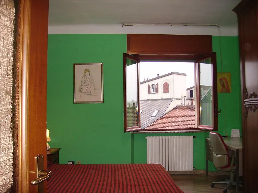 Star One Hotel Milan Guest house